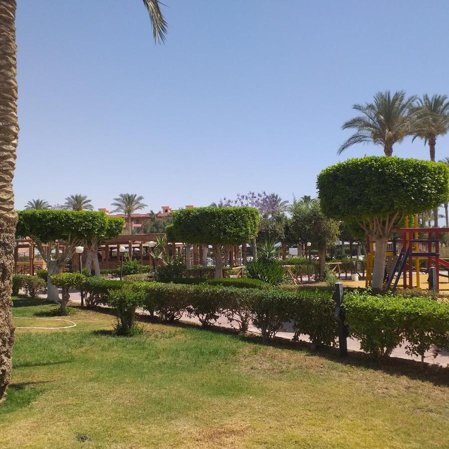 شاليه فرش فندقي بقرية بالميرا بيتش العين السخنه للعائلات Ain Sukhna Dış mekan fotoğraf