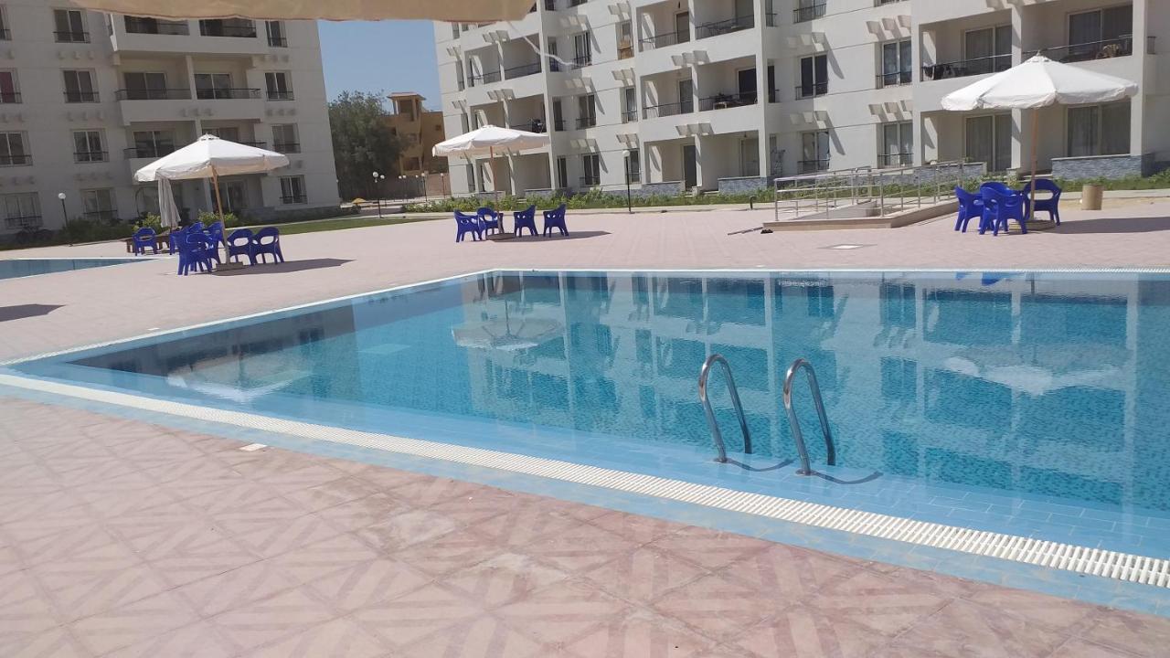 شاليه فرش فندقي بقرية بالميرا بيتش العين السخنه للعائلات Ain Sukhna Dış mekan fotoğraf